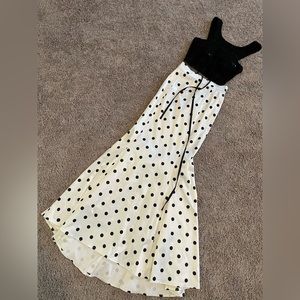 Two Pieces. Crop Top. Polkadot. Prom Dress.